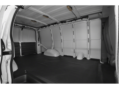 2025 GMC Savana 2500 Work Van