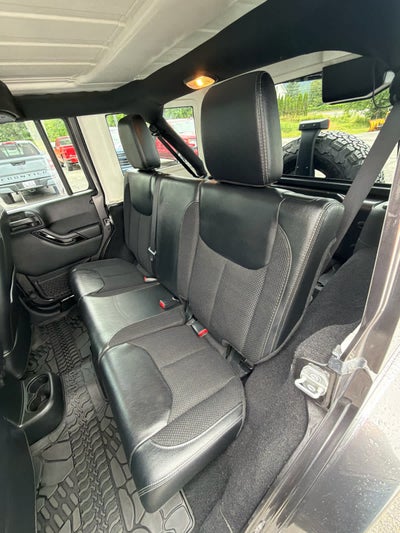 2017 Jeep Wrangler Unlimited Winter
