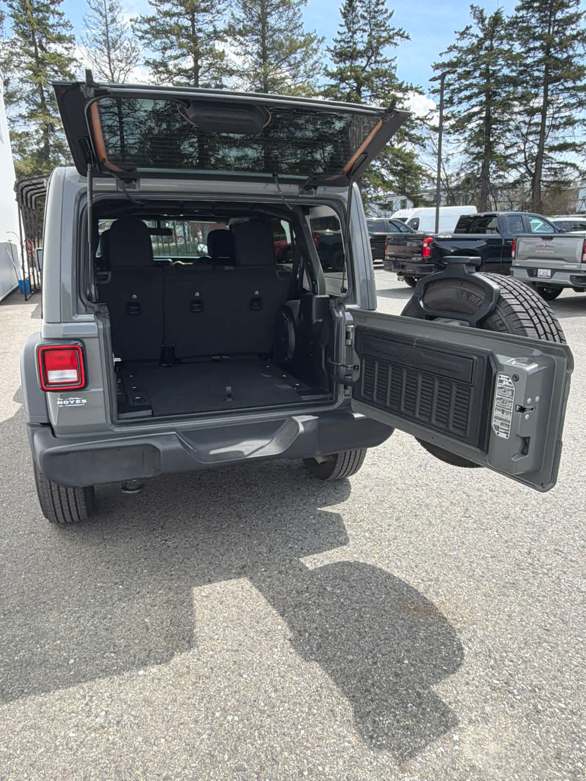 2022 Jeep Wrangler Unlimited Sport S