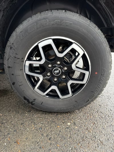 2023 Ford Bronco Base