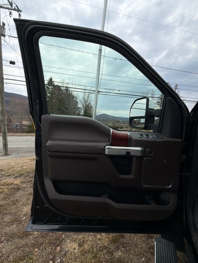 2022 Ford Super Duty F-350 DRW XL