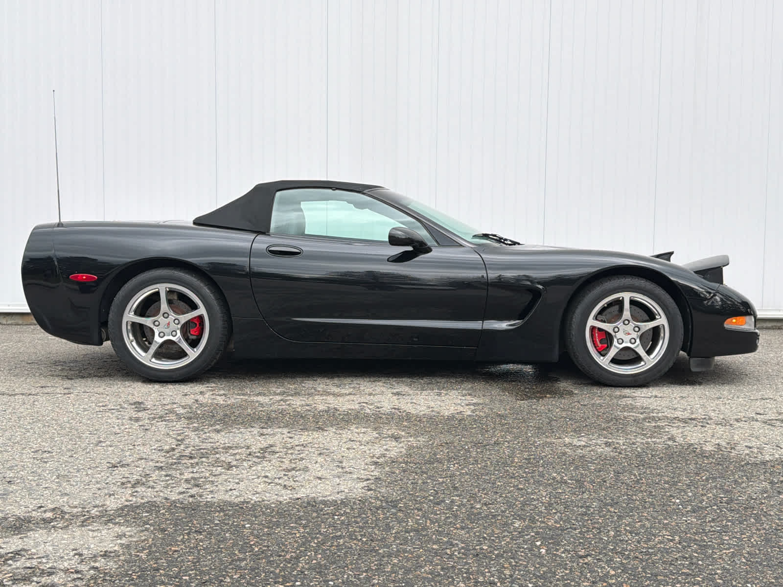 Used 2001 Chevrolet Corvette Base with VIN 1G1YY32G015121163 for sale in Colebrook, NH