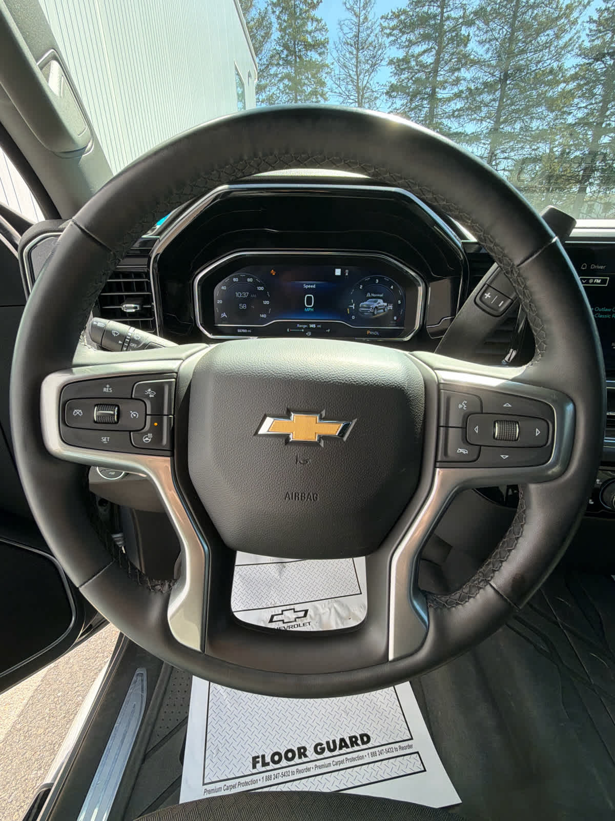 2023 Chevrolet Silverado 1500 LT (2FL)