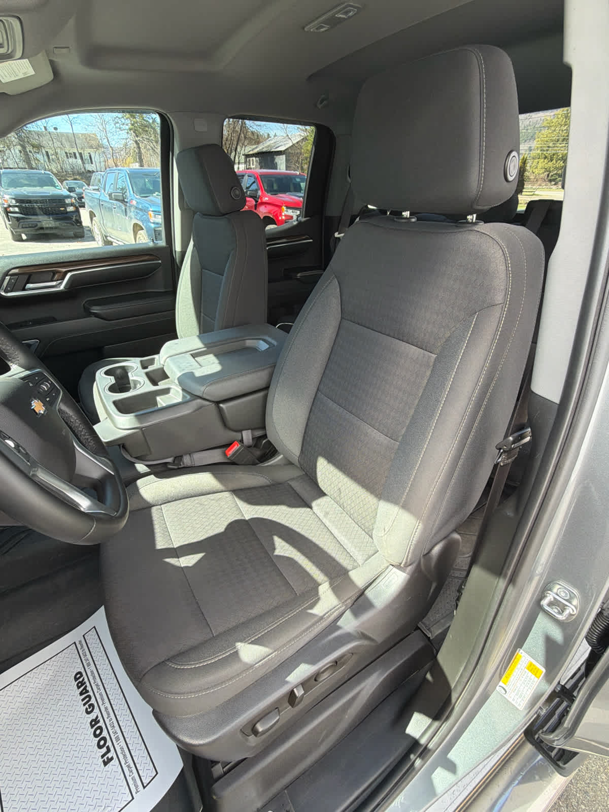 2023 Chevrolet Silverado 1500 LT (2FL)