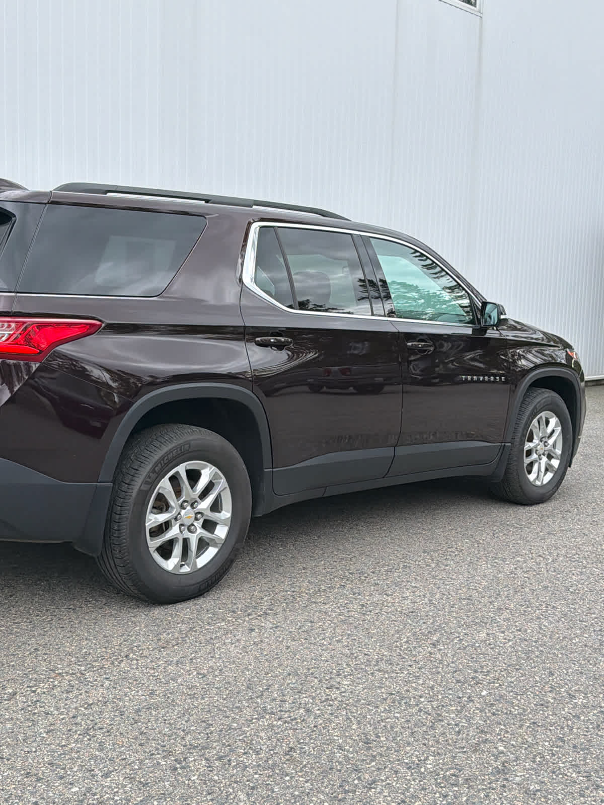 2020 Chevrolet Traverse LT Cloth