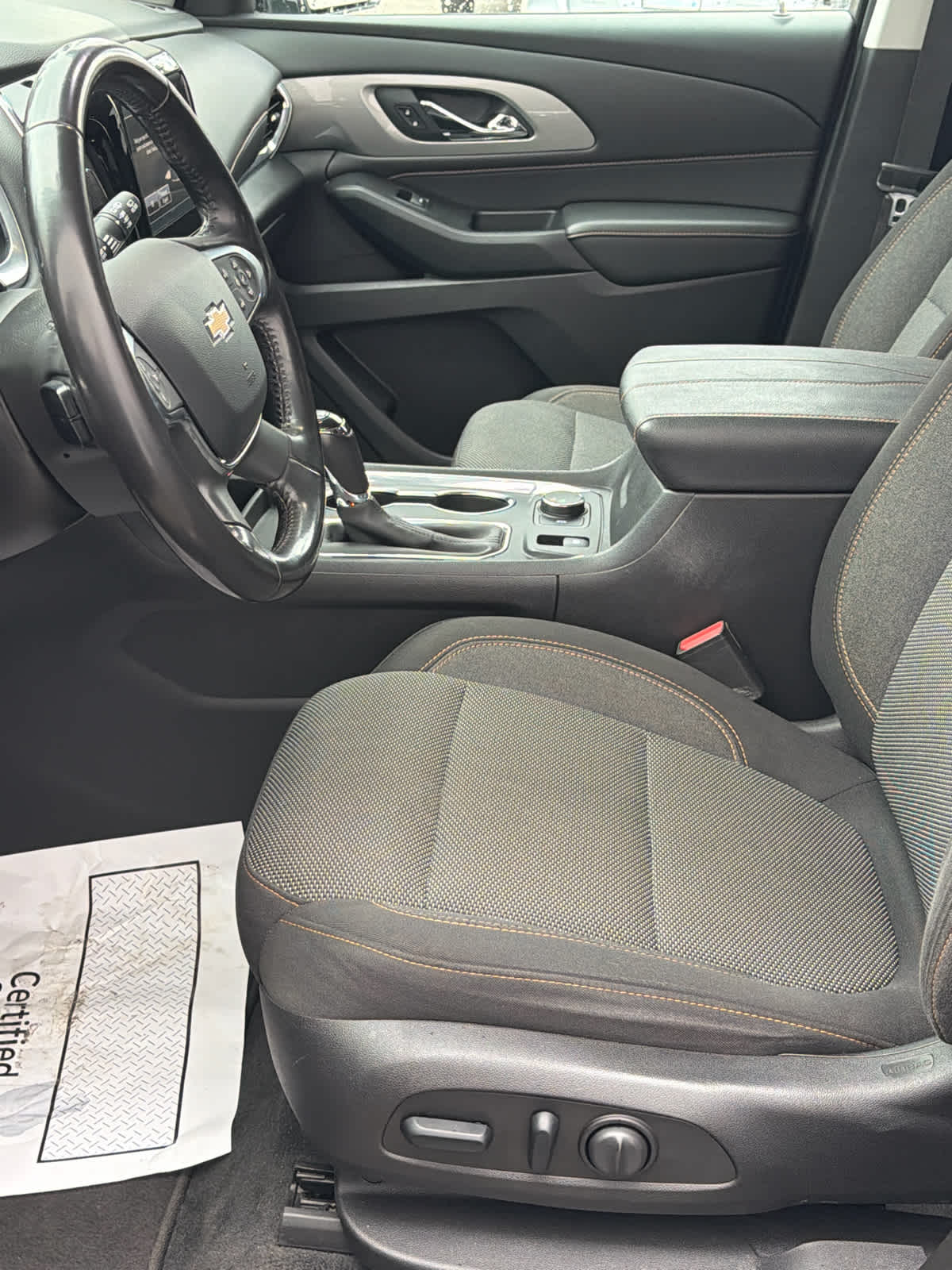 2018 Chevrolet Traverse LT Cloth