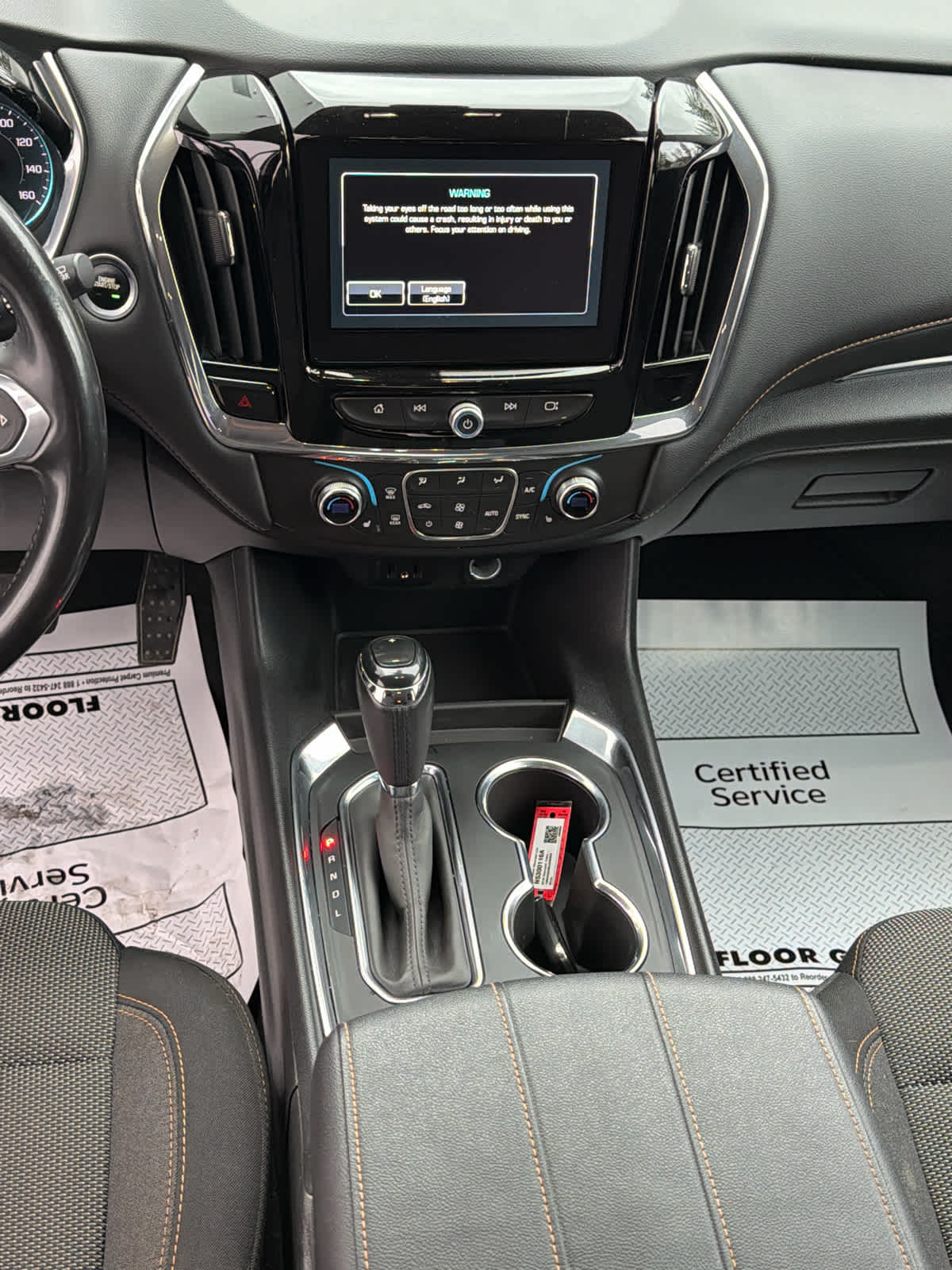 2018 Chevrolet Traverse LT Cloth