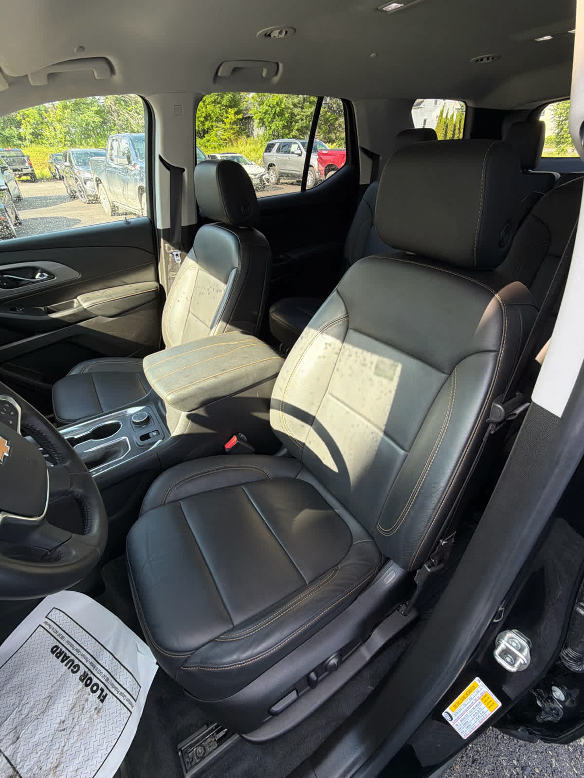 2021 Chevrolet Traverse LT Leather