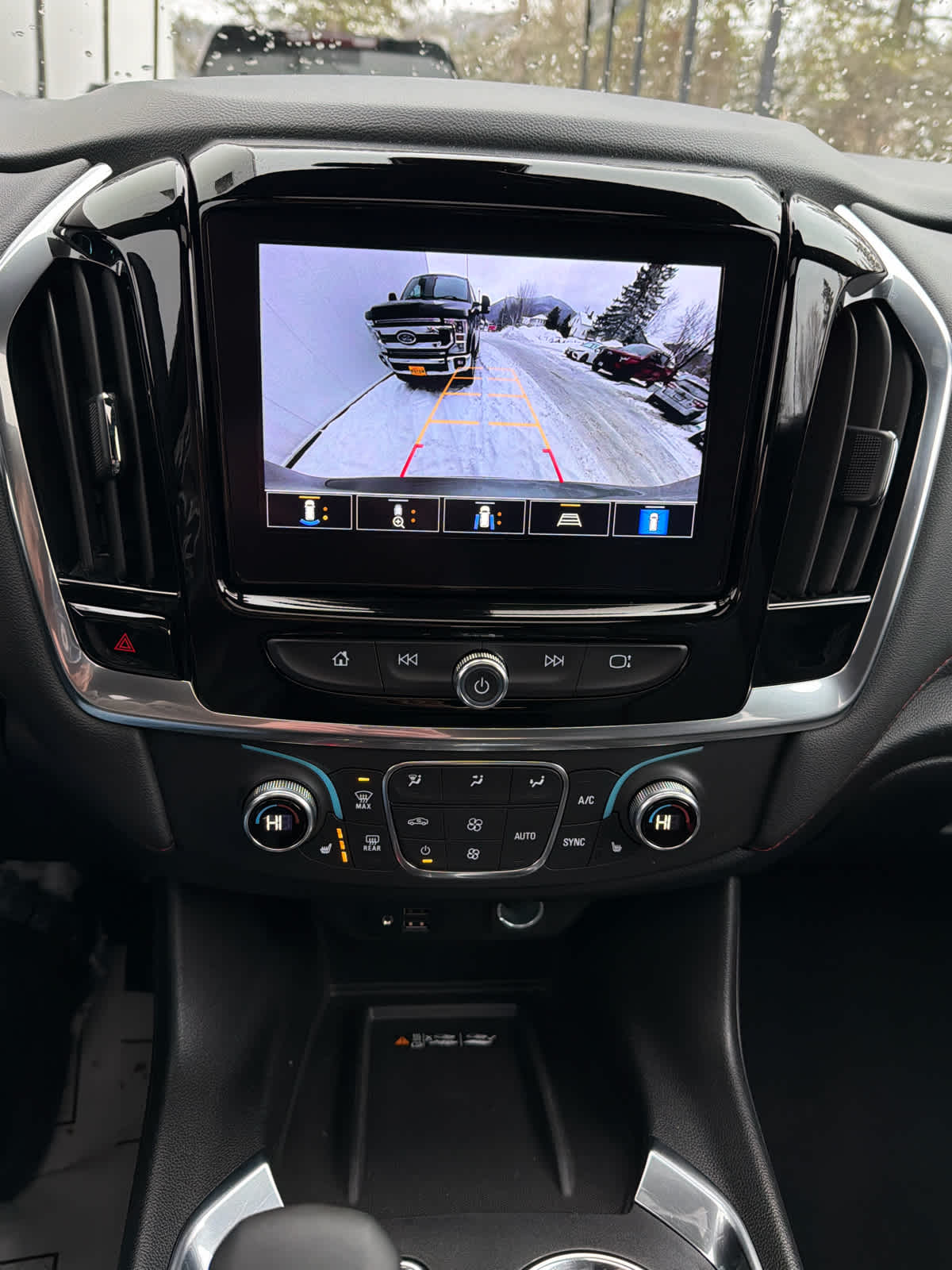 2023 Chevrolet Traverse RS