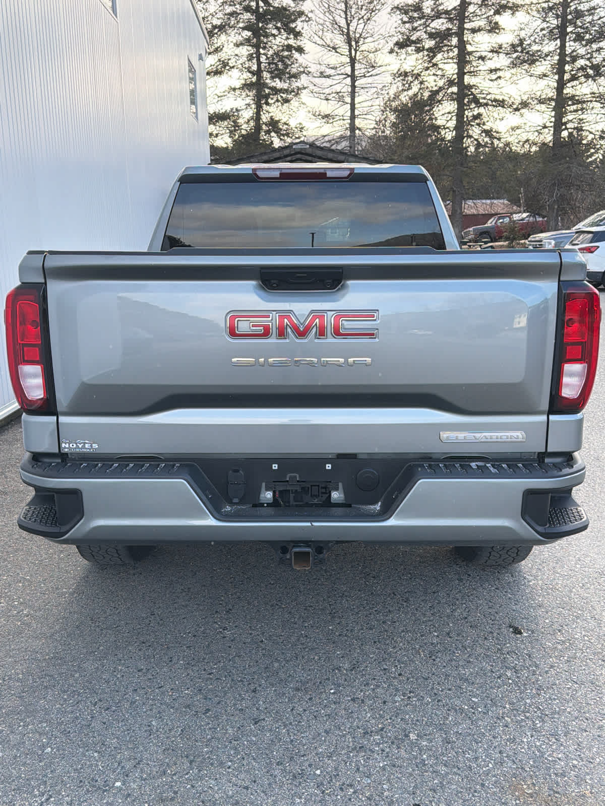 2023 GMC Sierra 1500 Elevation