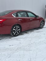 2016 Nissan Altima 2.5 SR