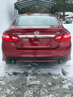 2016 Nissan Altima 2.5 SR