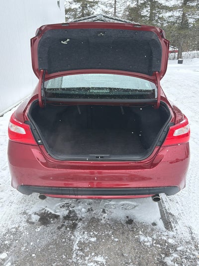 2016 Nissan Altima 2.5 SR