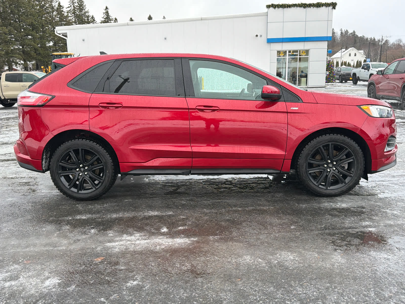 2022 Ford Edge SEL