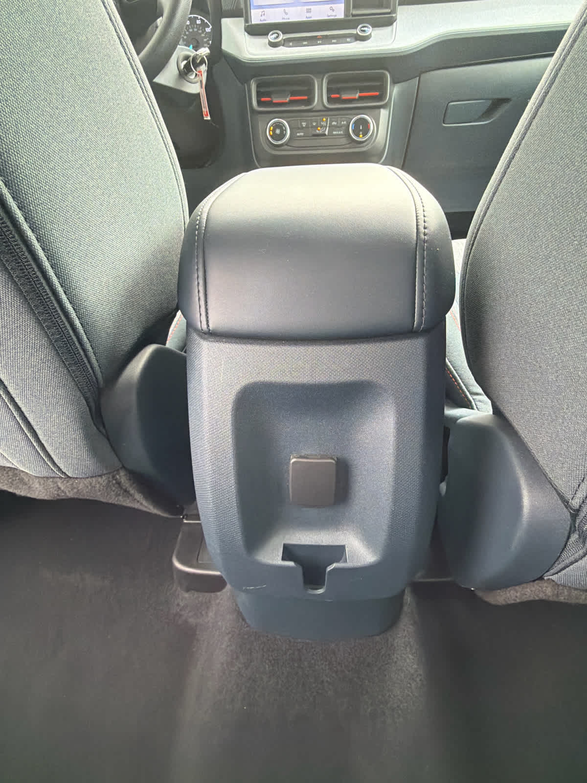 2023 Ford Maverick XL