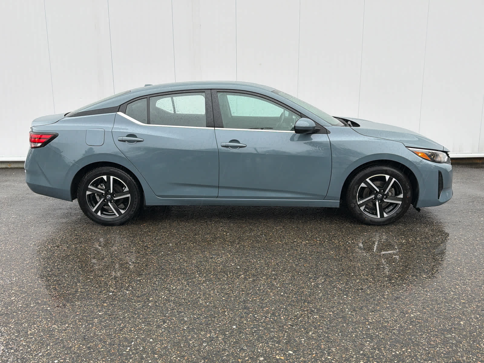 Used 2024 Nissan Sentra SV with VIN 3N1AB8CV7RY336609 for sale in Colebrook, NH