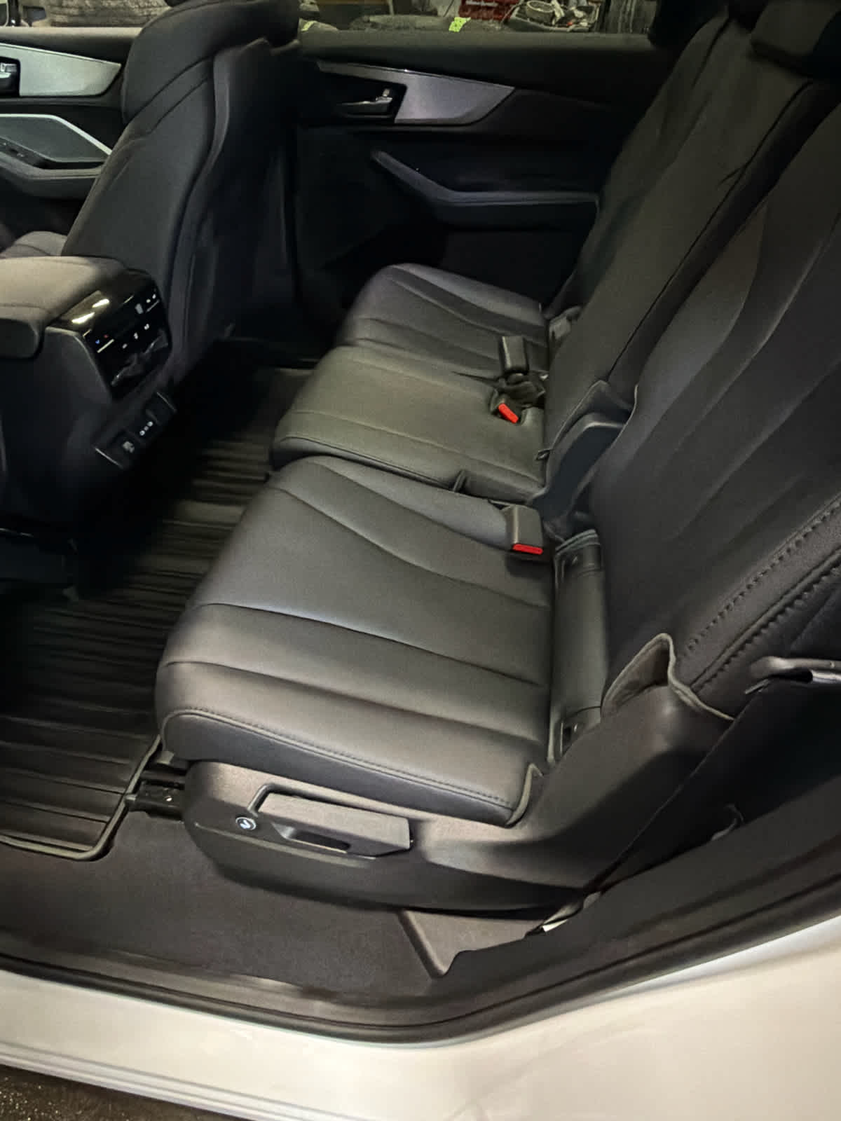 2025 Acura MDX SH-AWD