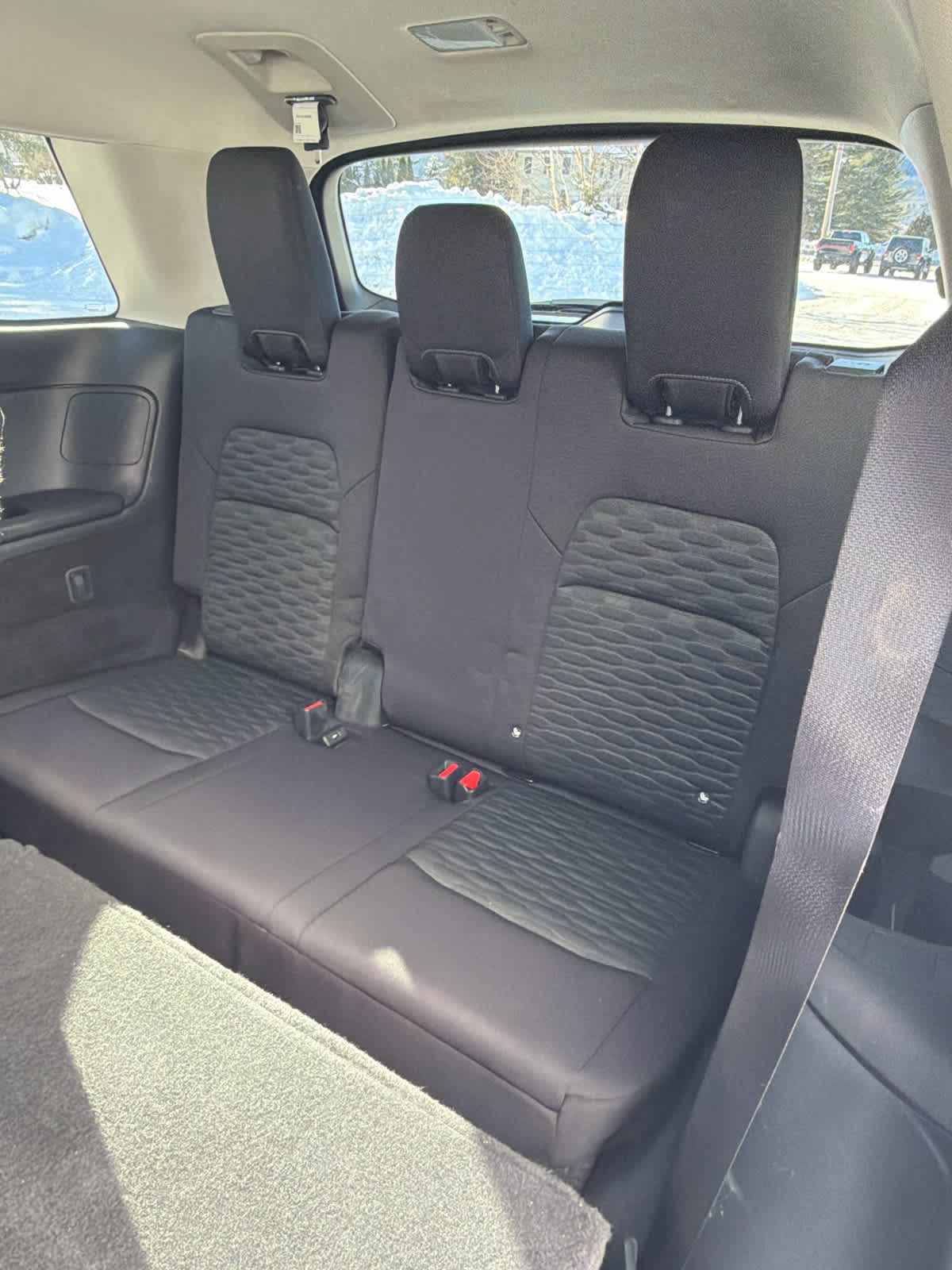 2023 Nissan Pathfinder SV