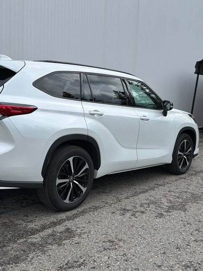 2022 Toyota Highlander XSE