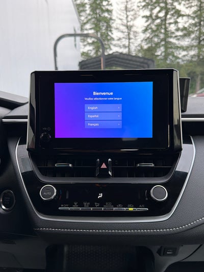 2025 Toyota Corolla Hatchback SE