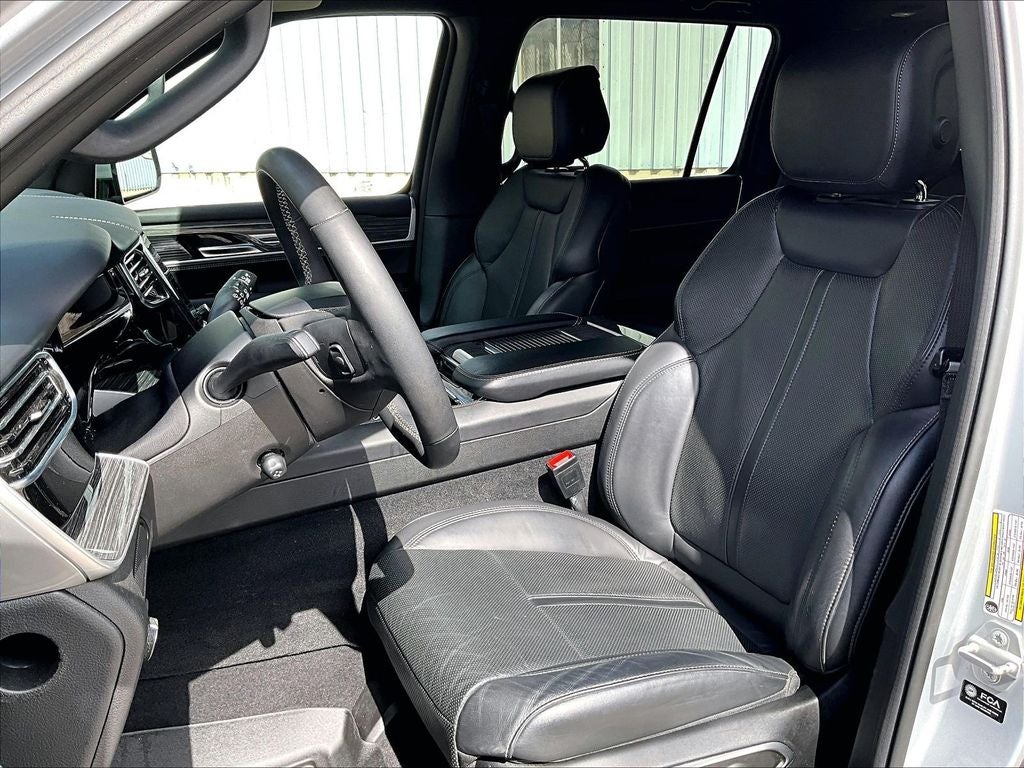 2022 Jeep Wagoneer Series III