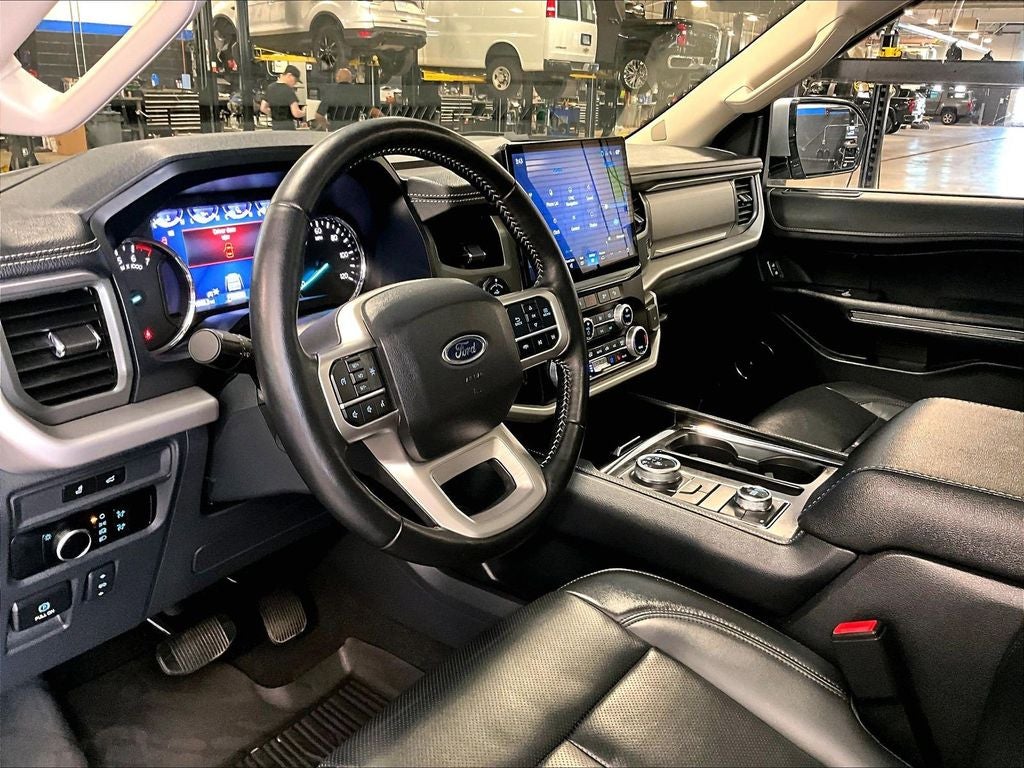 2024 Ford Expedition XLT