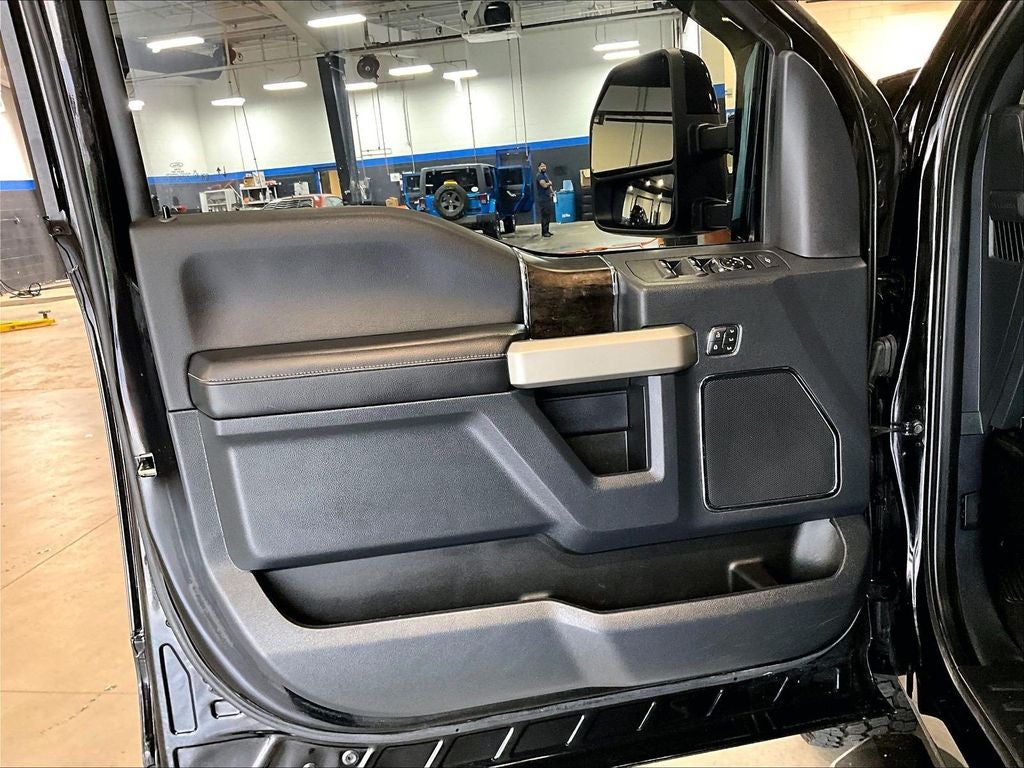 2022 Ford F-250SD Lariat