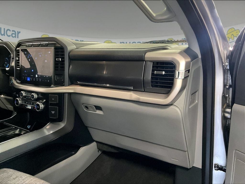 2023 Ford F-150 Lightning XLT