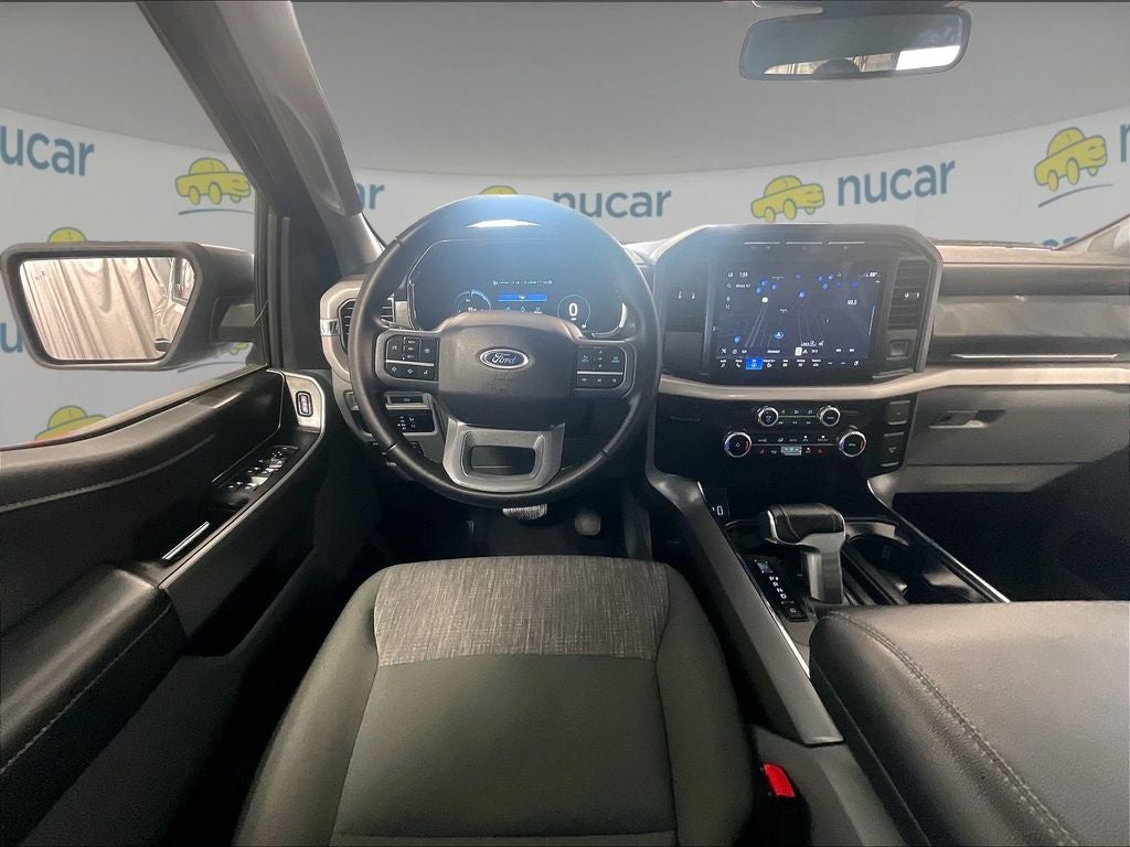 2023 Ford F-150 Lightning XLT