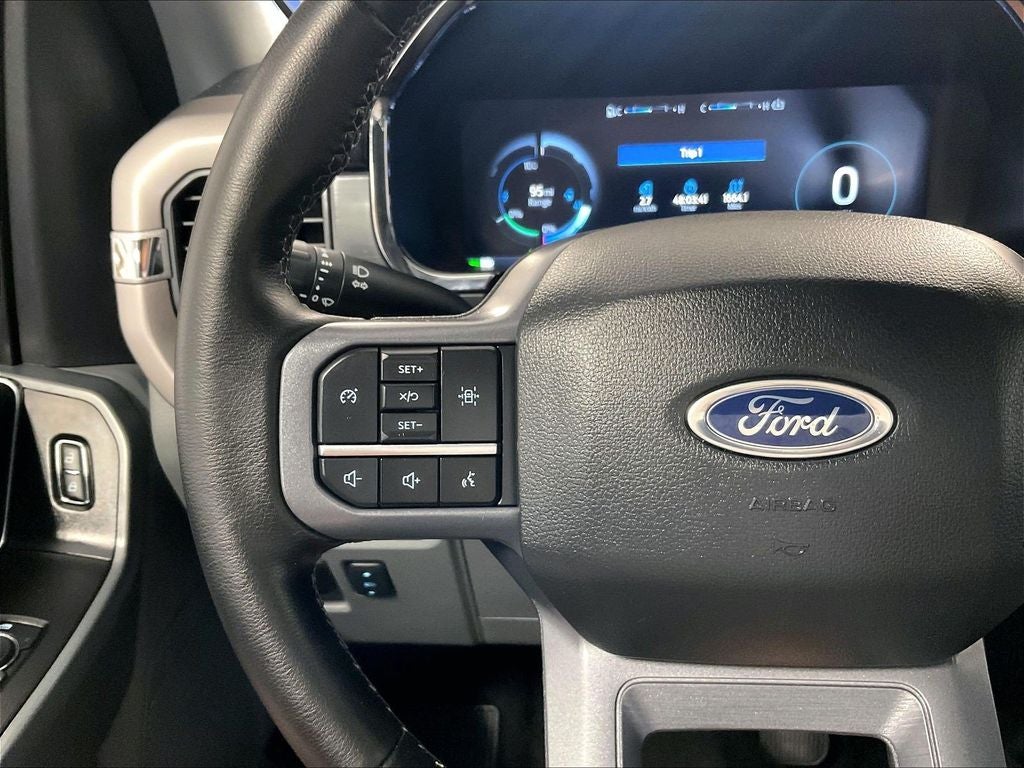 2023 Ford F-150 Lightning XLT