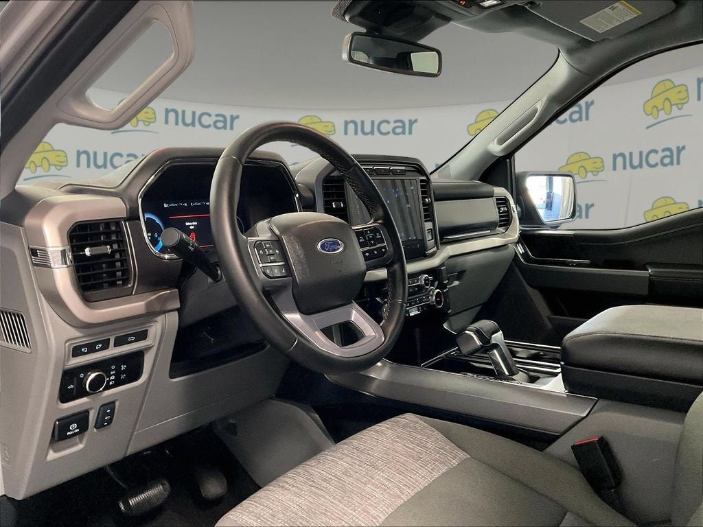 2023 Ford F-150 Lightning XLT