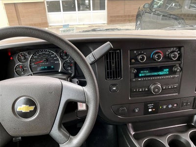 2025 Chevrolet Express 3500 LT Passenger