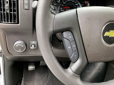 2025 Chevrolet Express 3500 LT Passenger