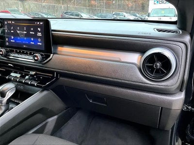 2023 Chevrolet Colorado 4WD LT