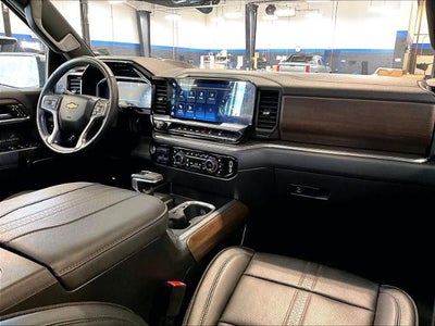 2023 Chevrolet Silverado 1500 High Country