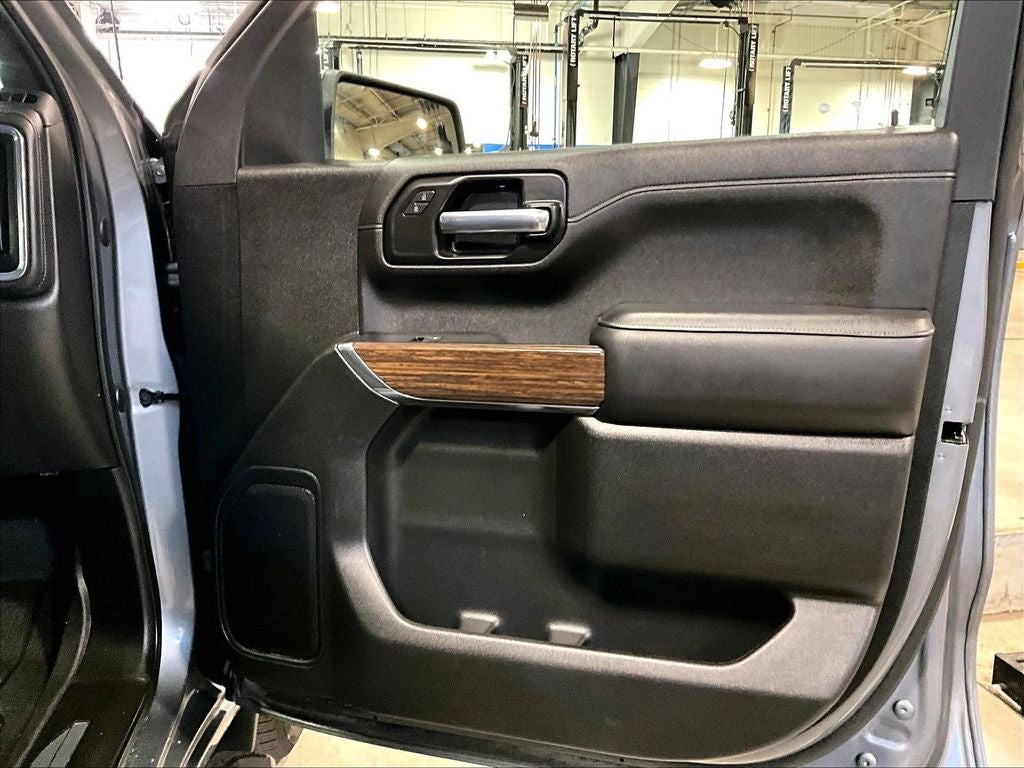 2022 Chevrolet Silverado 1500 LTD High Country