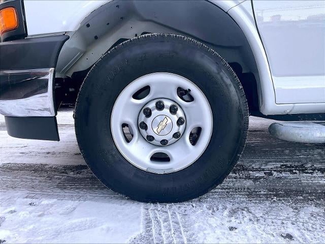 2024 Chevrolet Express Cargo Van RWD 2500 135"