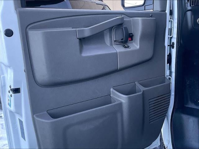 2024 Chevrolet Express Cargo Van RWD 2500 135"