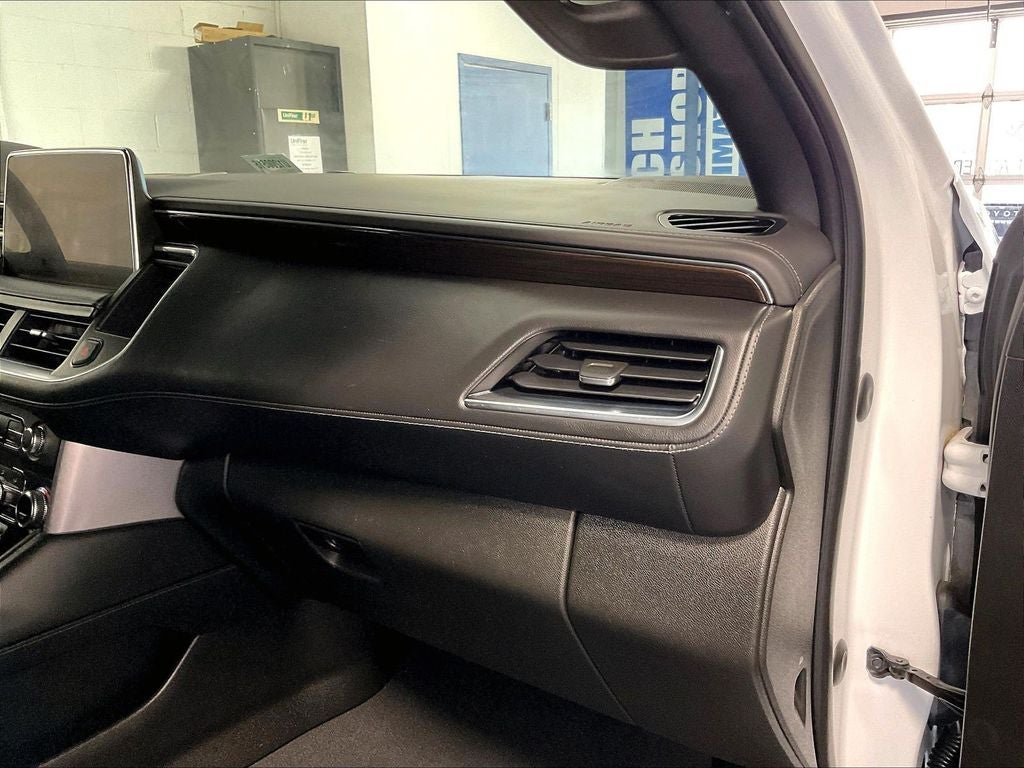 2023 GMC Yukon SLE