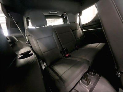 2023 GMC Yukon SLE