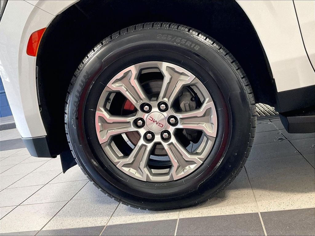 2023 GMC Yukon SLE