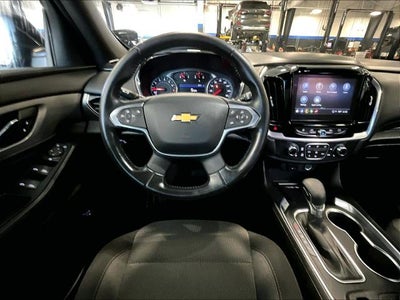 2022 Chevrolet Traverse LT Cloth