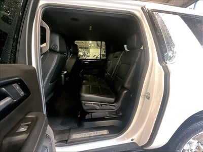 2025 Chevrolet Suburban LT