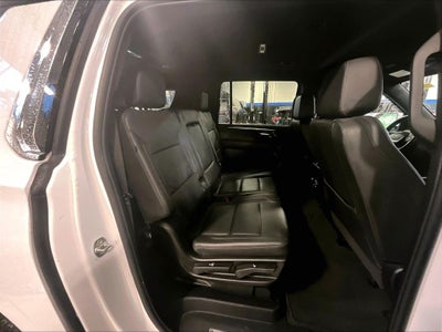2025 Chevrolet Suburban LT