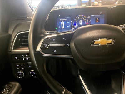 2025 Chevrolet Suburban LT