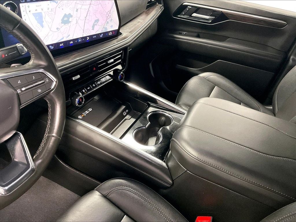2025 Chevrolet Suburban Z71