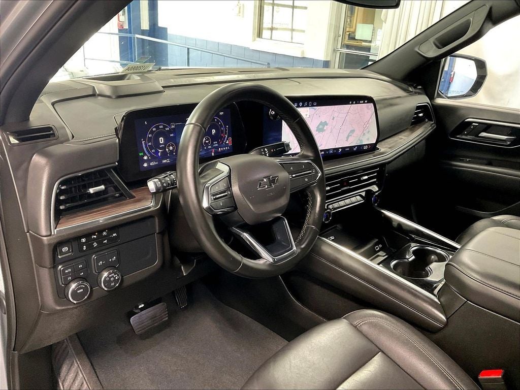 2025 Chevrolet Suburban Z71