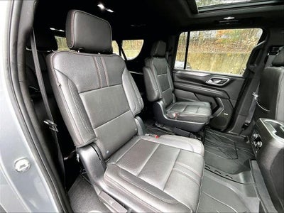 2023 Chevrolet Suburban RST