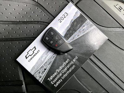 2023 Chevrolet Suburban RST