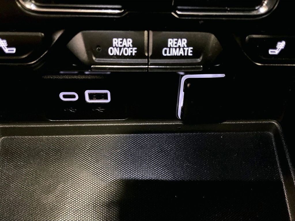 2024 Chevrolet Tahoe RST